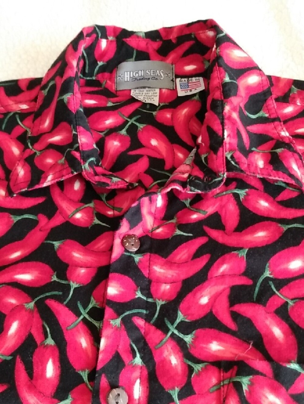 High Seas Trading Co. Chili Pepper Print Short-Sleeve Shirt -Men's XL- USA
